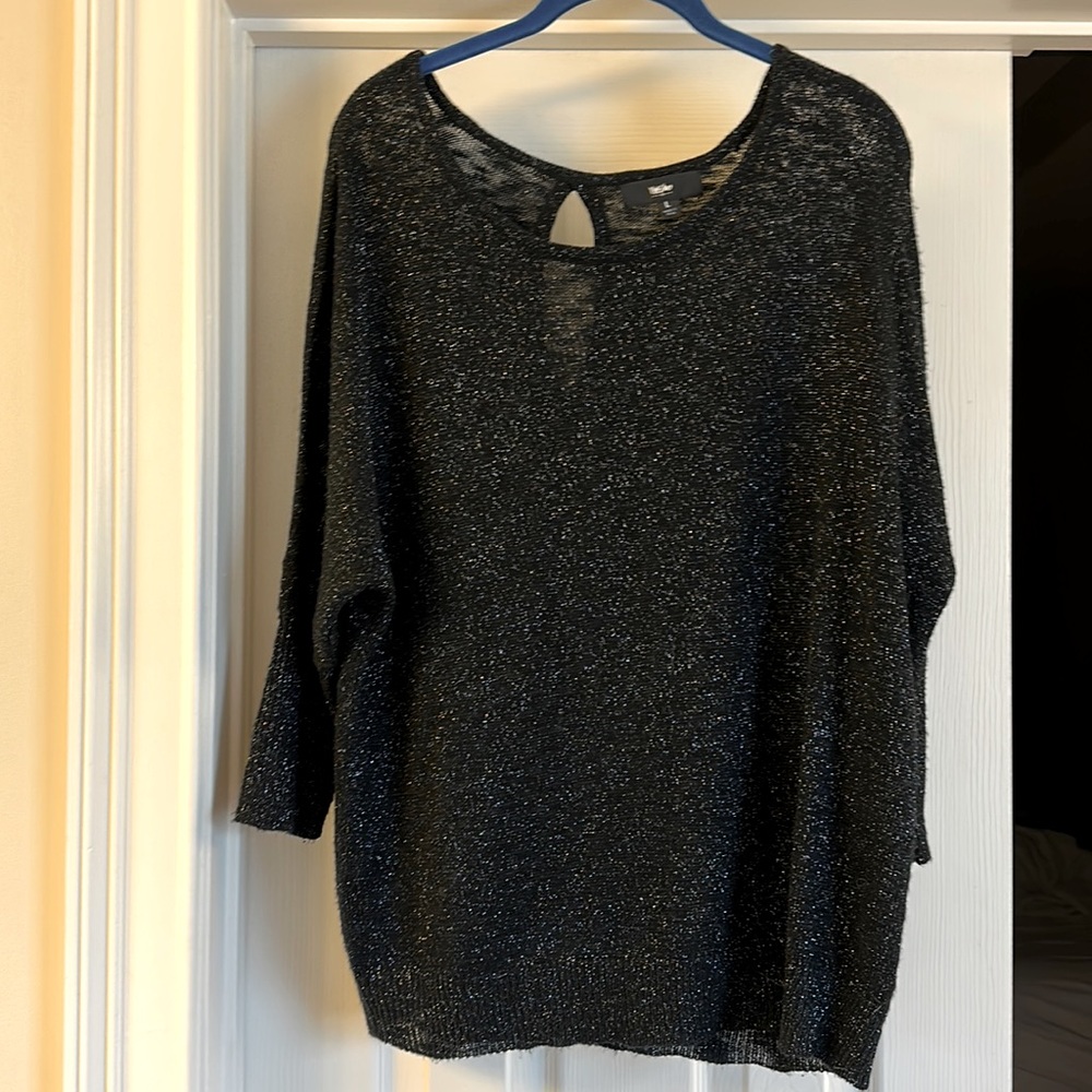Black lightweight sweater by Mossimo